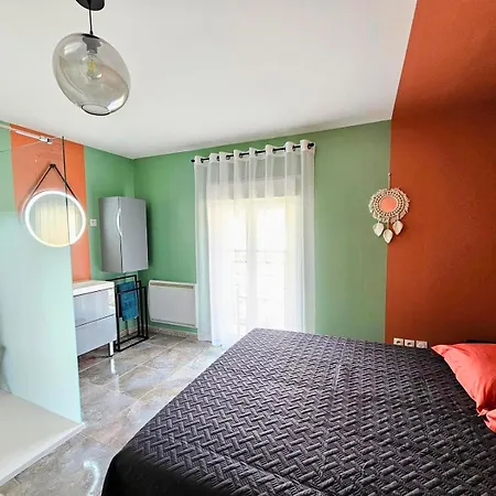 Maison, 2 Chambres, 2 Sdb, 2 Toilettes Дом отдыха *