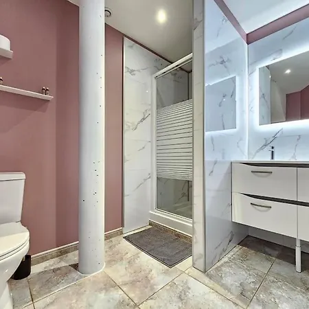 Дом отдыха Maison, 2 Chambres, 2 Sdb, 2 Toilettes Custines